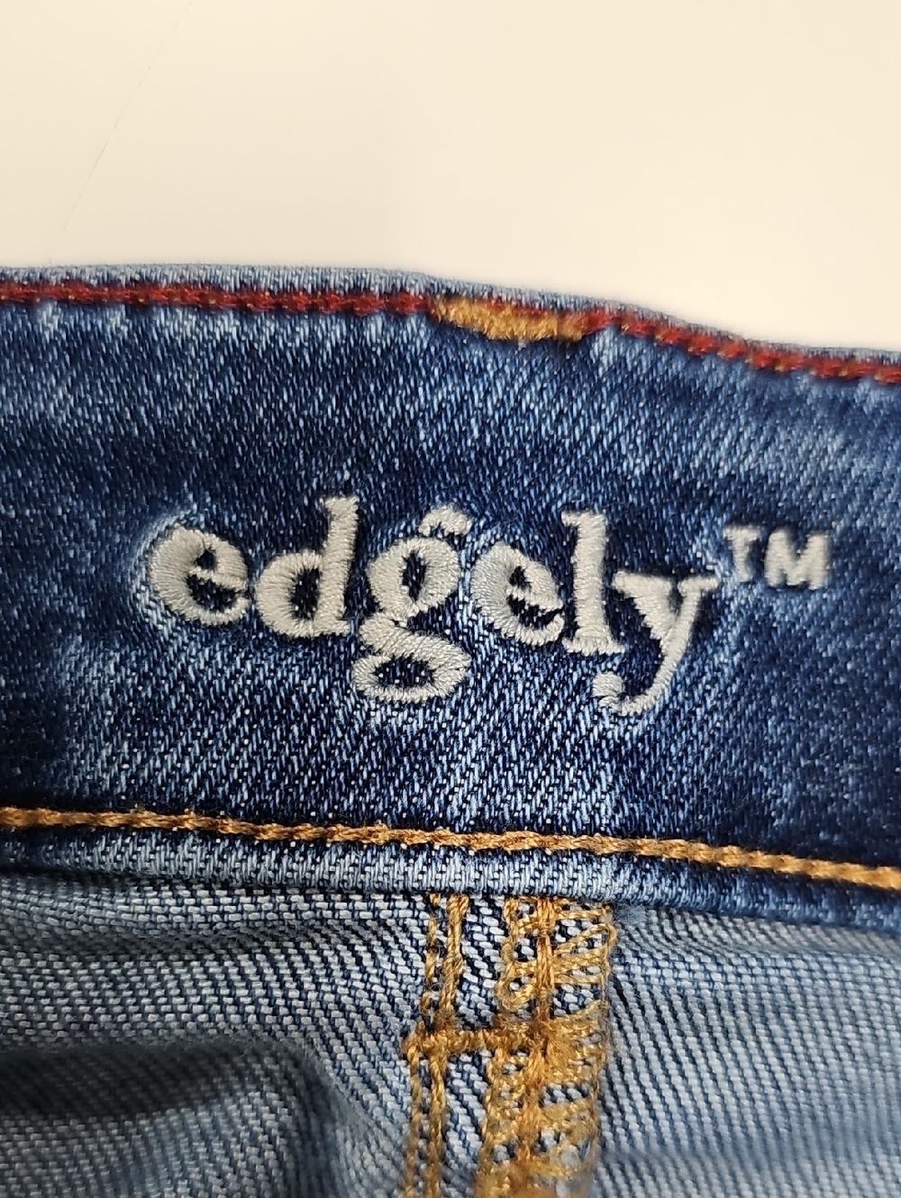 Edgely Mid Rise Slim Boot Cut Faded Disrtress 5 Pocket Dark Wash Jeans, Size 0 - Picture 5 of 8